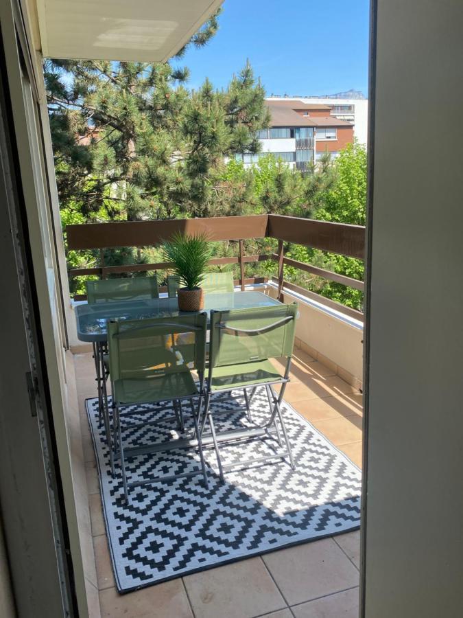 Chez Tata Emma Apartment Annecy Luaran gambar